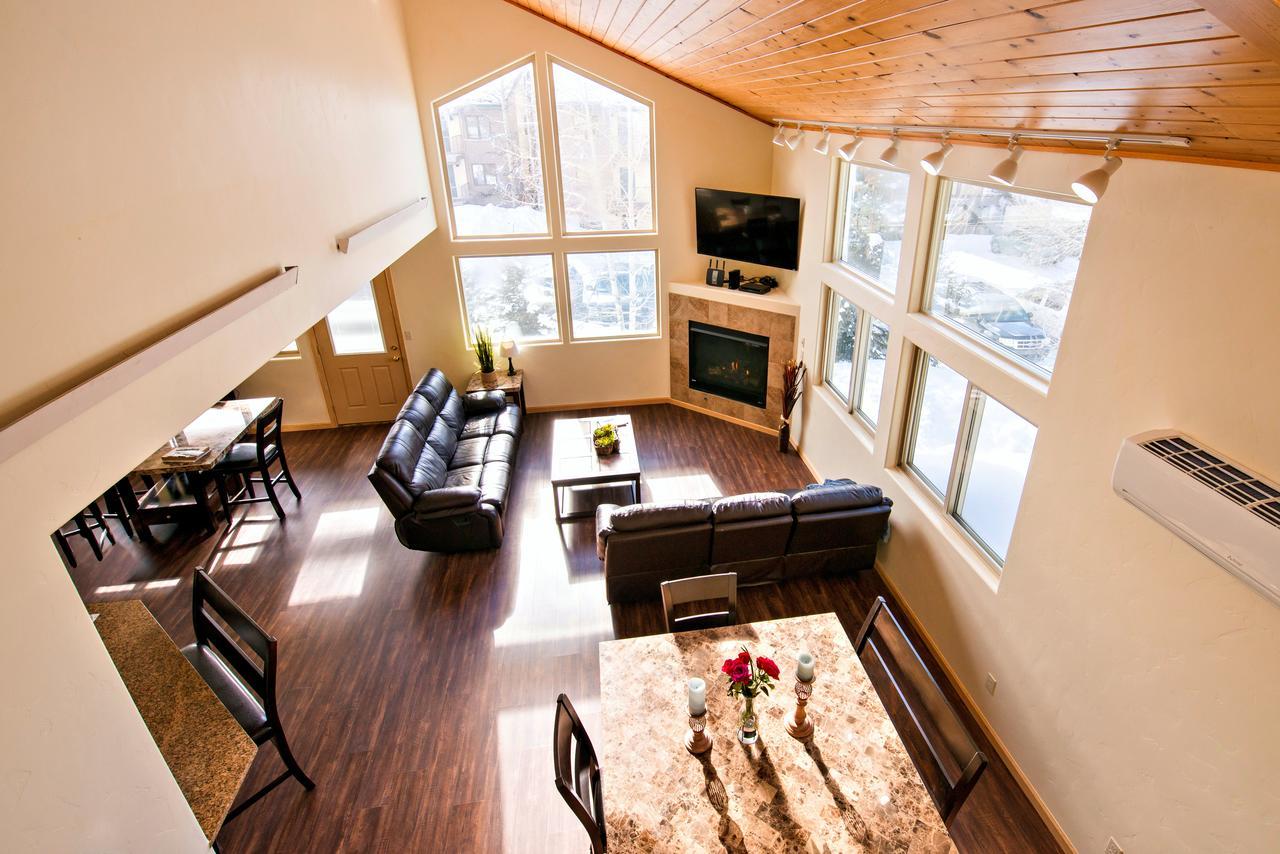 Mein Haus Bed & Breakfast Avon Exterior photo
